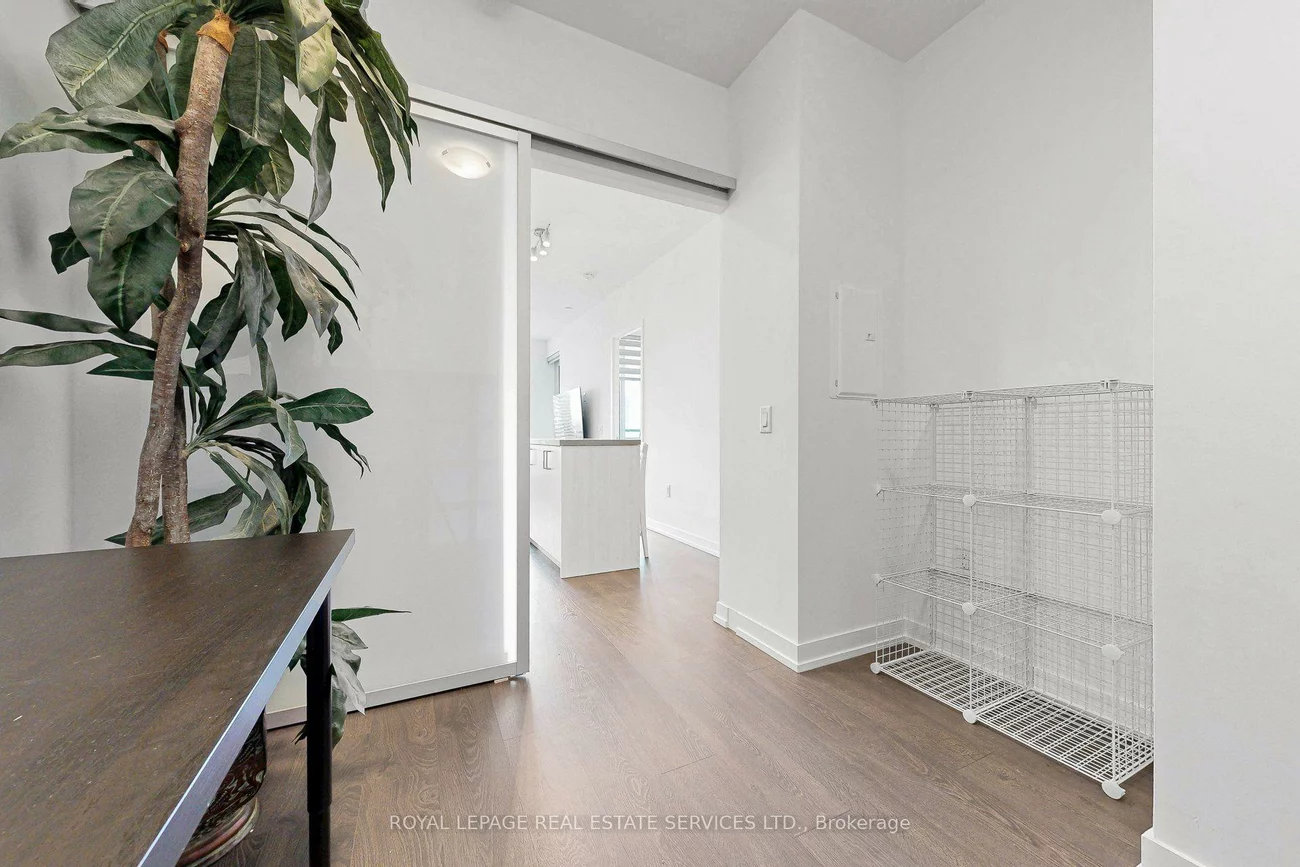 8868, Yonge, South Richvale, Richmond Hill