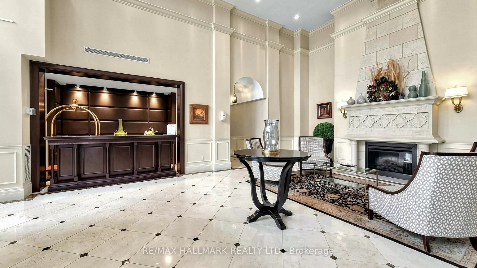 310, Red Maple, Langstaff, Richmond Hill