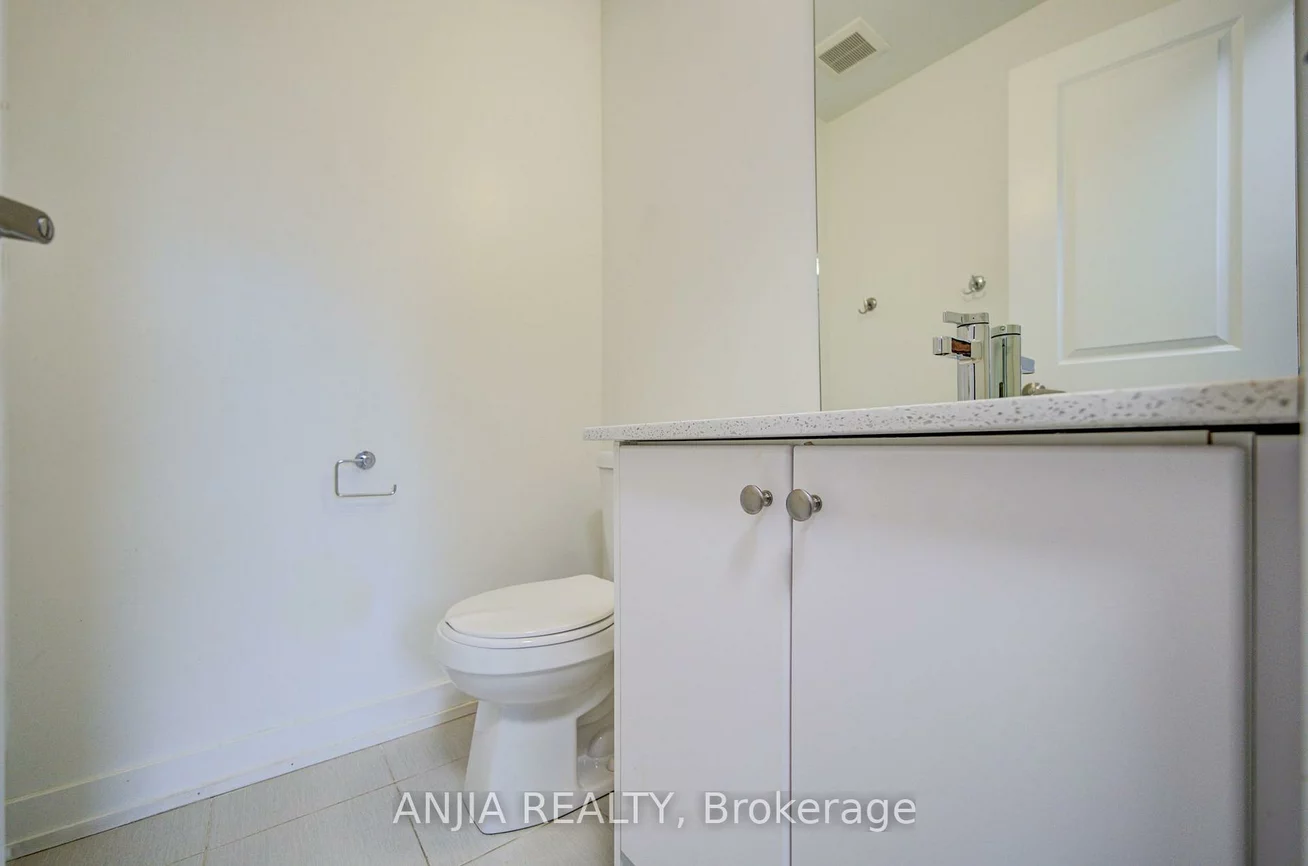 370D, Red Maple, Langstaff, Richmond Hill