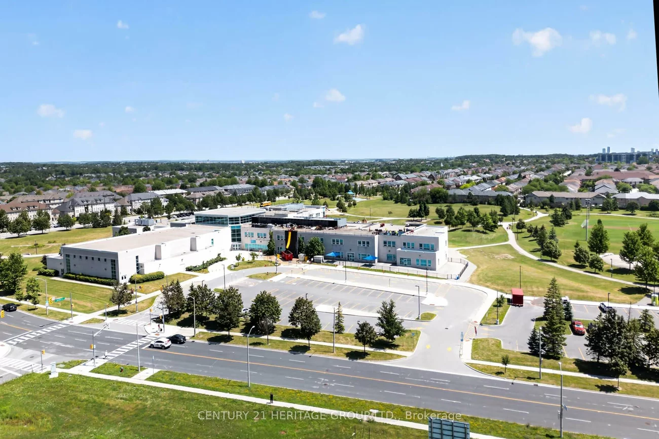 39, Oneida, Langstaff, Richmond Hill