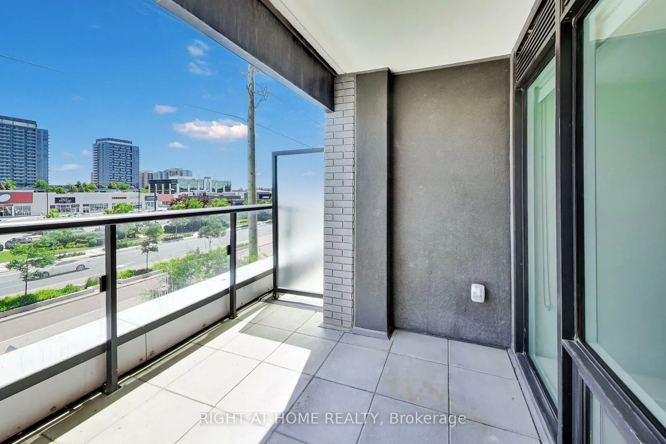 8868, Yonge, South Richvale, Richmond Hill
