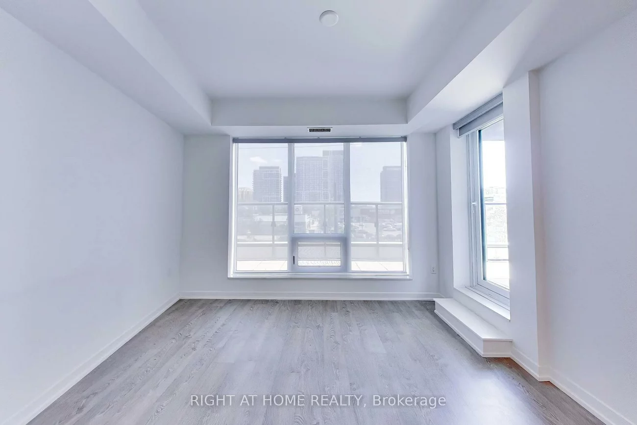 8868, Yonge, South Richvale, Richmond Hill