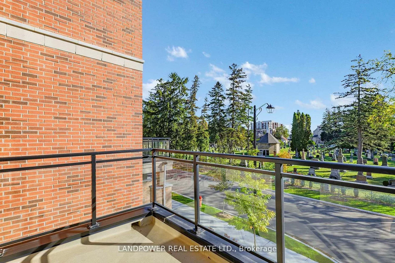 60, Elizabeth, Mill Pond, Richmond Hill