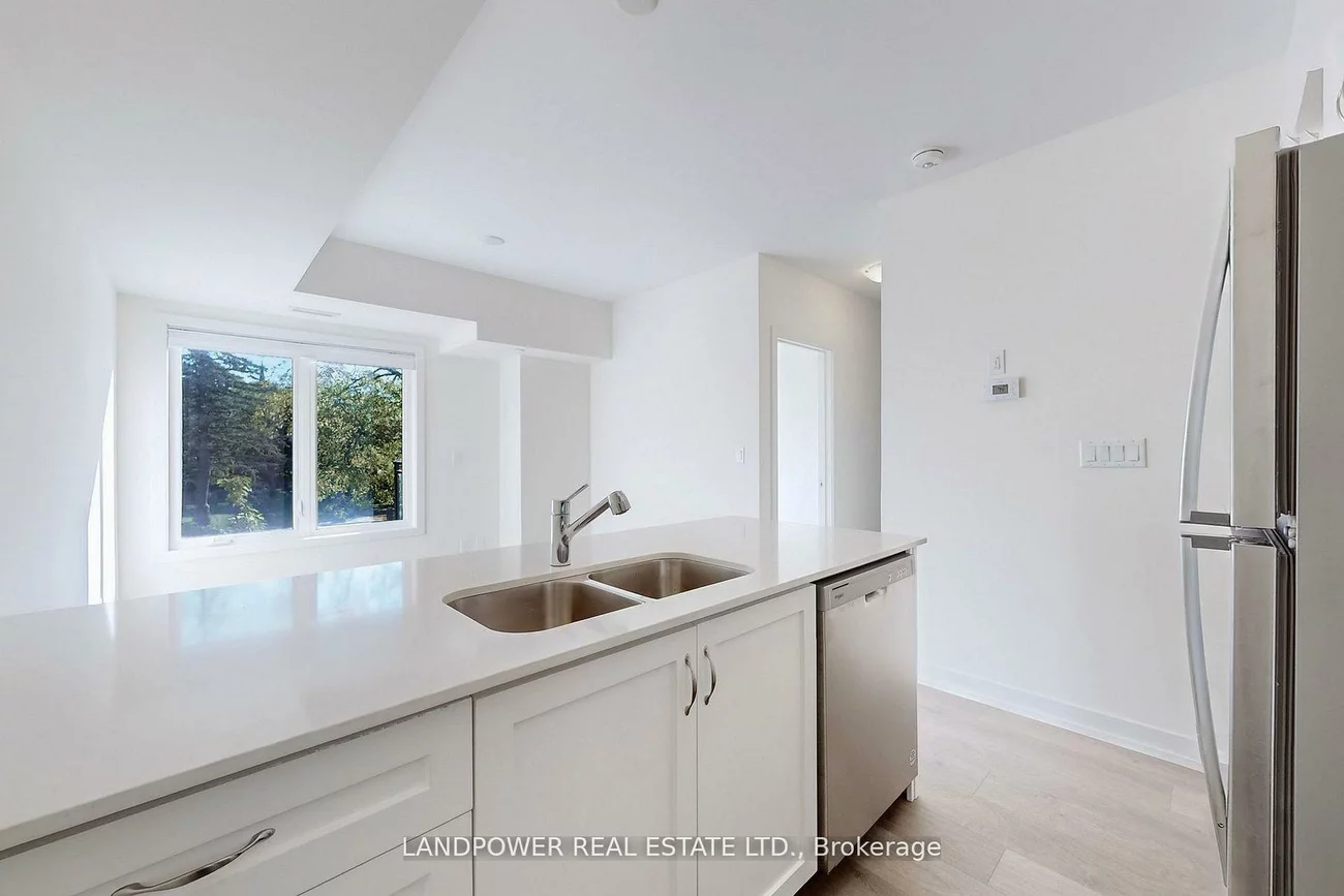 60, Elizabeth, Mill Pond, Richmond Hill