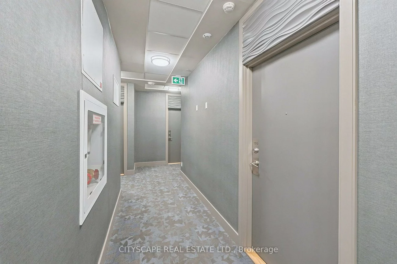 9618, Yonge, North Richvale, Richmond Hill