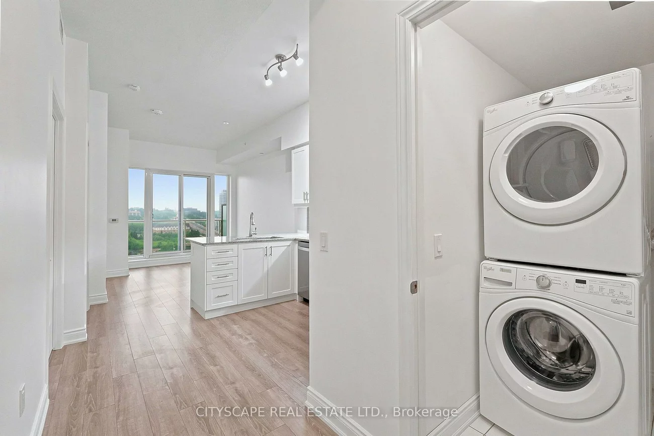 9618, Yonge, North Richvale, Richmond Hill