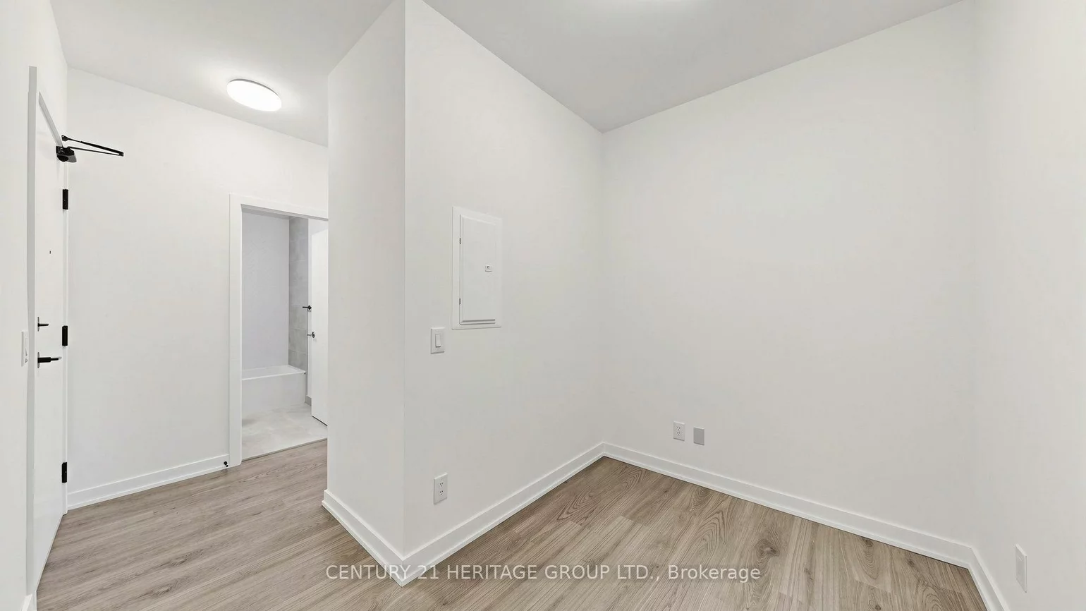 8888, Yonge, South Richvale, Richmond Hill