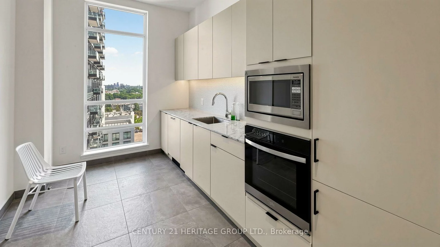 8888, Yonge, South Richvale, Richmond Hill