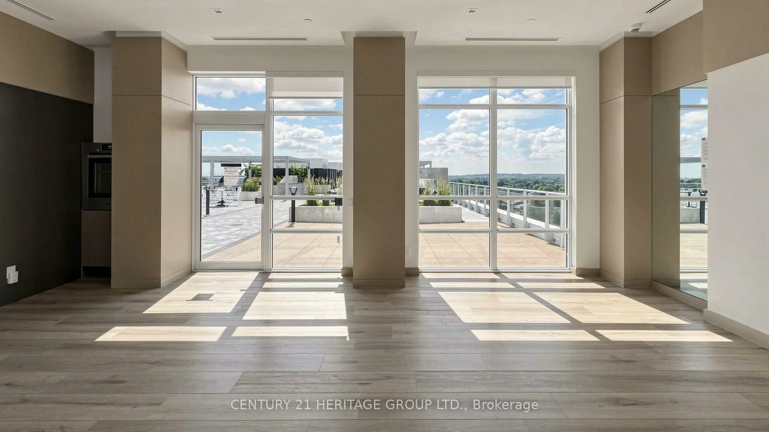 8888, Yonge, South Richvale, Richmond Hill