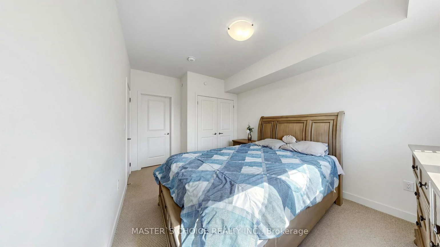 56, Elizabeth, Mill Pond, Richmond Hill