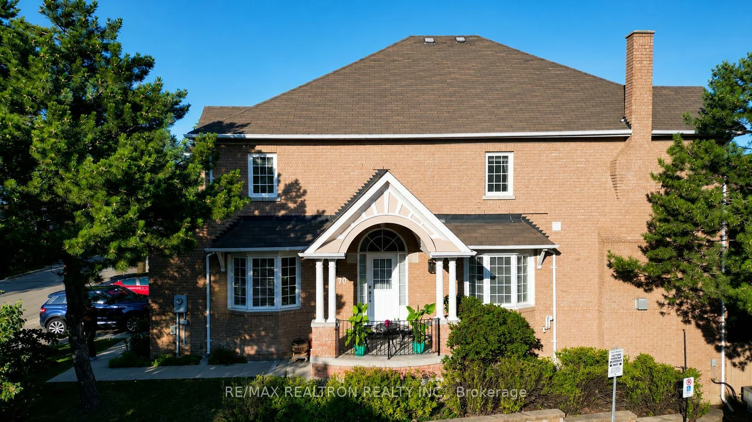 190, Harding Blvd, North Richvale, Richmond Hill