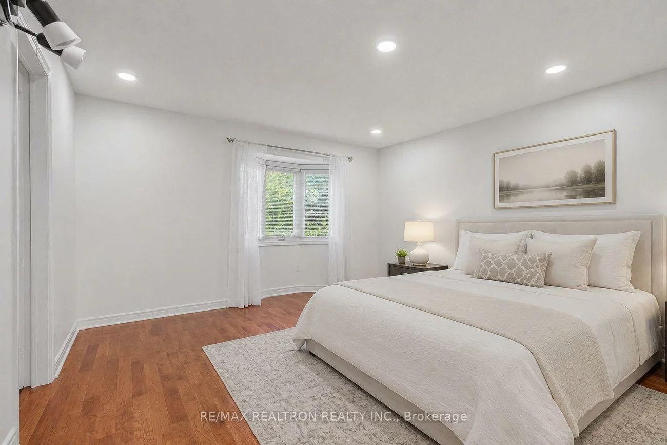 190, Harding Blvd, North Richvale, Richmond Hill
