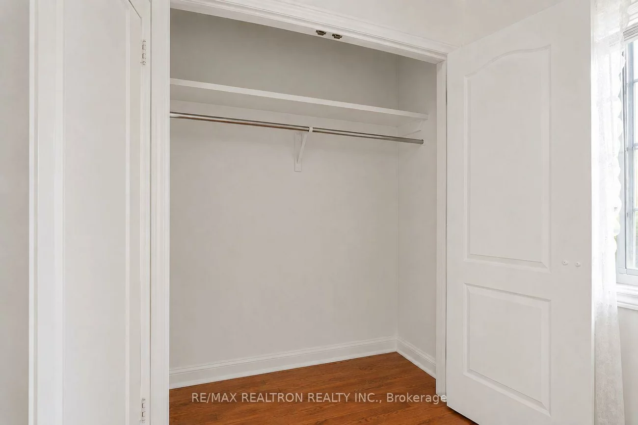 190, Harding Blvd, North Richvale, Richmond Hill