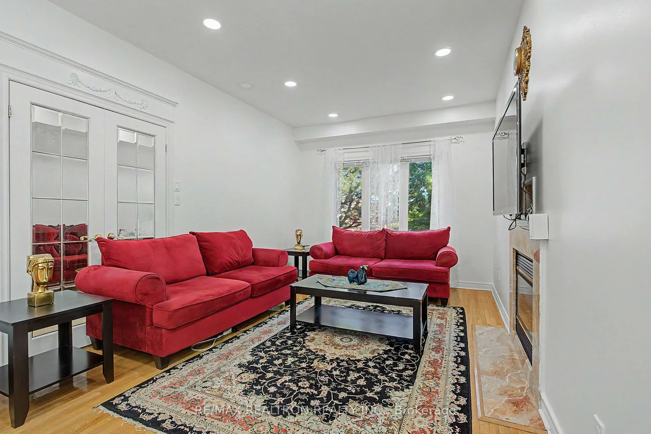 190, Harding Blvd, North Richvale, Richmond Hill