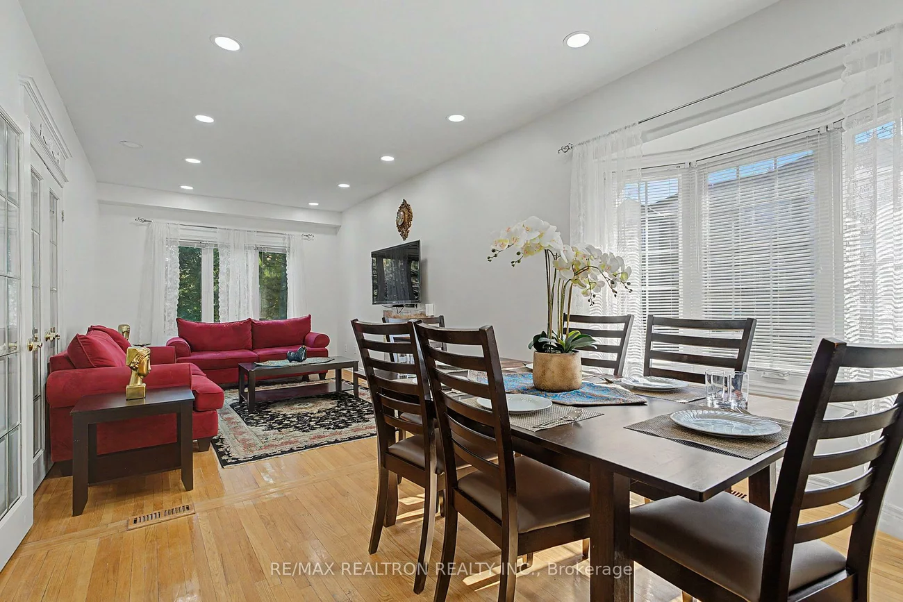 190, Harding Blvd, North Richvale, Richmond Hill