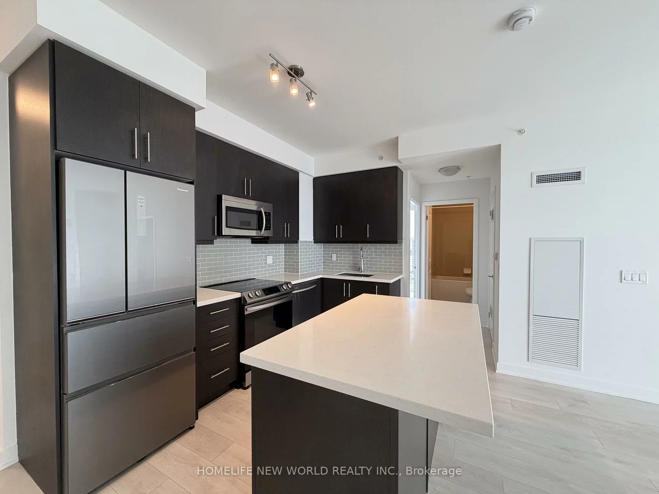 75, Oneida, Langstaff, Richmond Hill