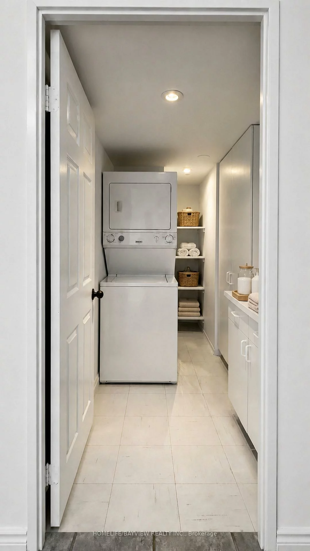 20, Harding, North Richvale, Richmond Hill