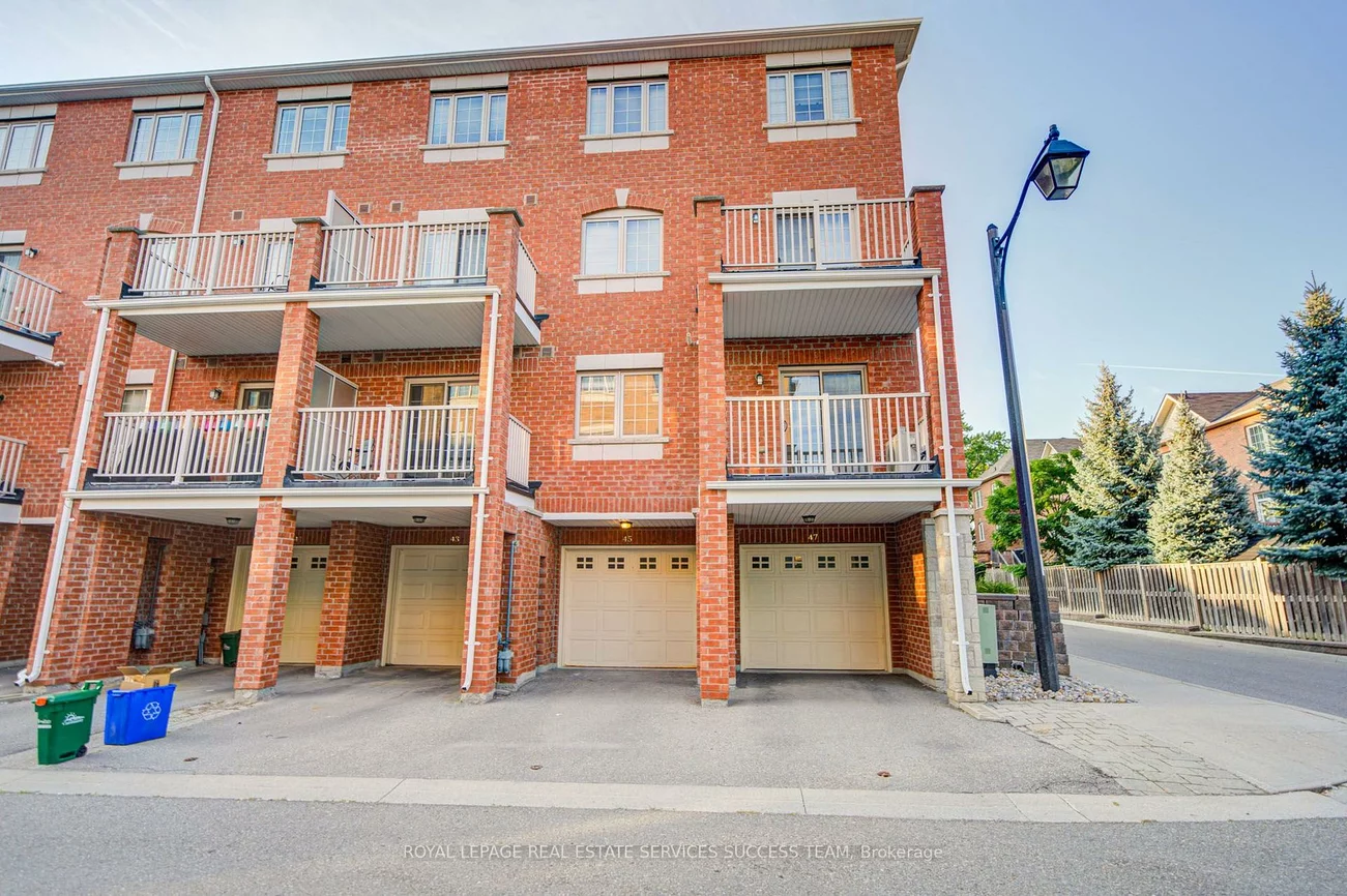 45, Ormerod, Devonsleigh, Richmond Hill