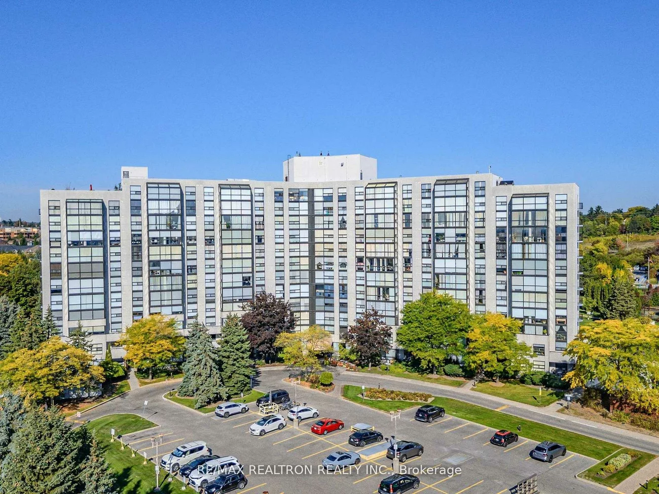40, Harding, North Richvale, Richmond Hill