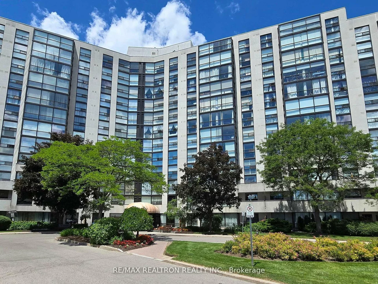 40, Harding, North Richvale, Richmond Hill