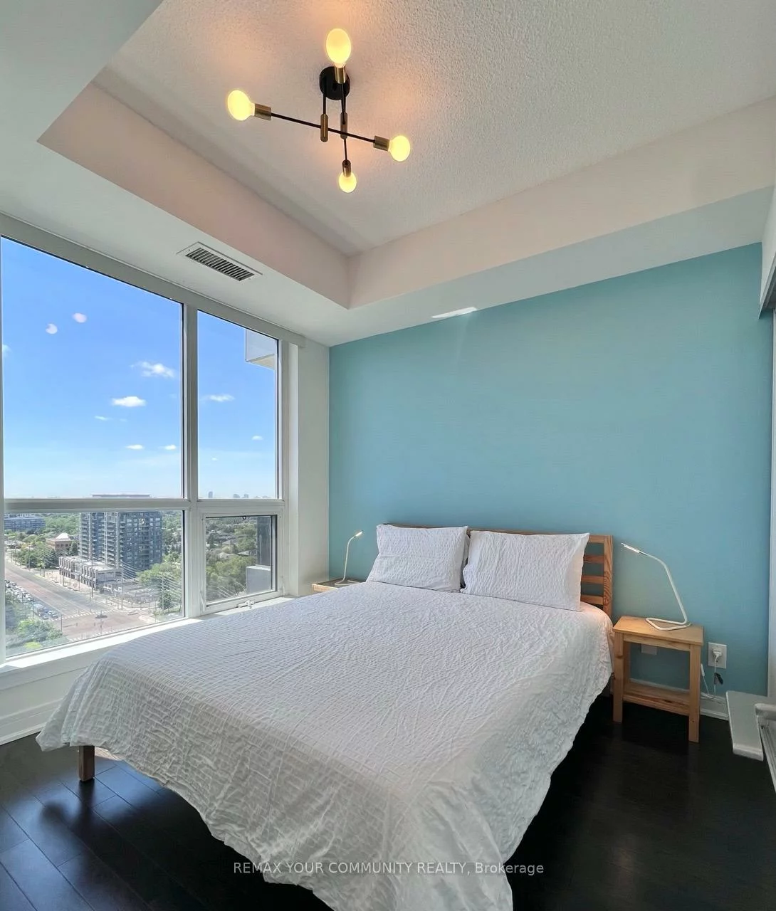 9201, Yonge, Langstaff, Richmond Hill