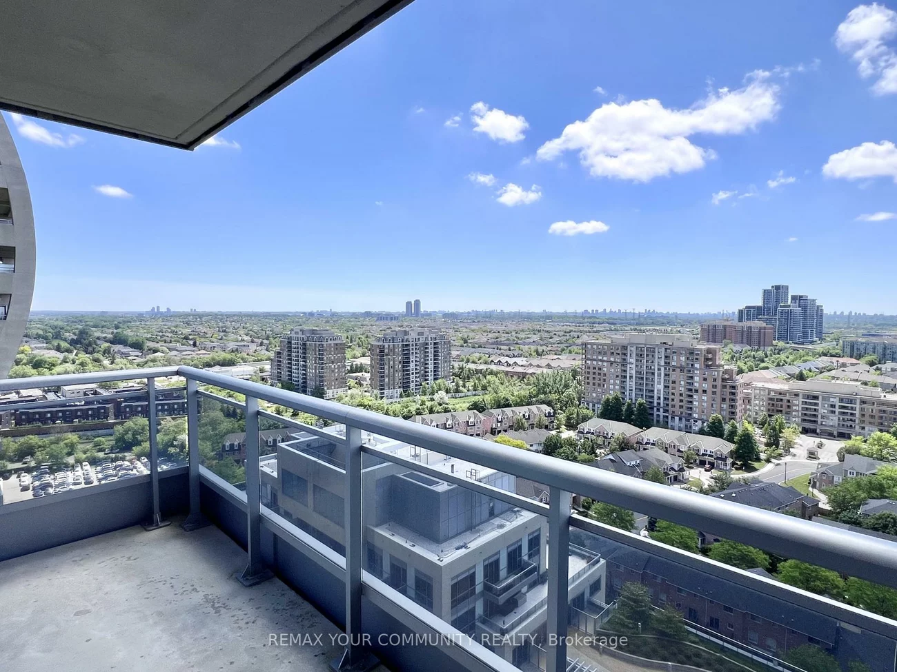 9201, Yonge, Langstaff, Richmond Hill