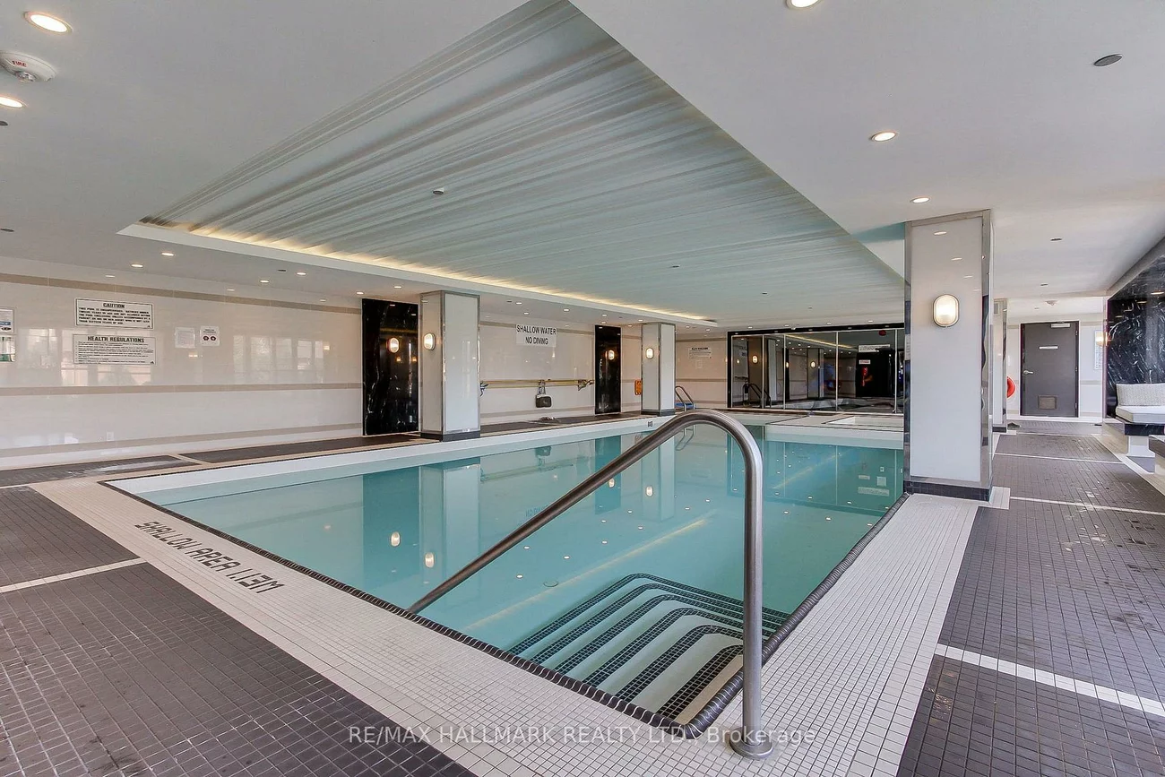 9471, Yonge, Observatory, Richmond Hill