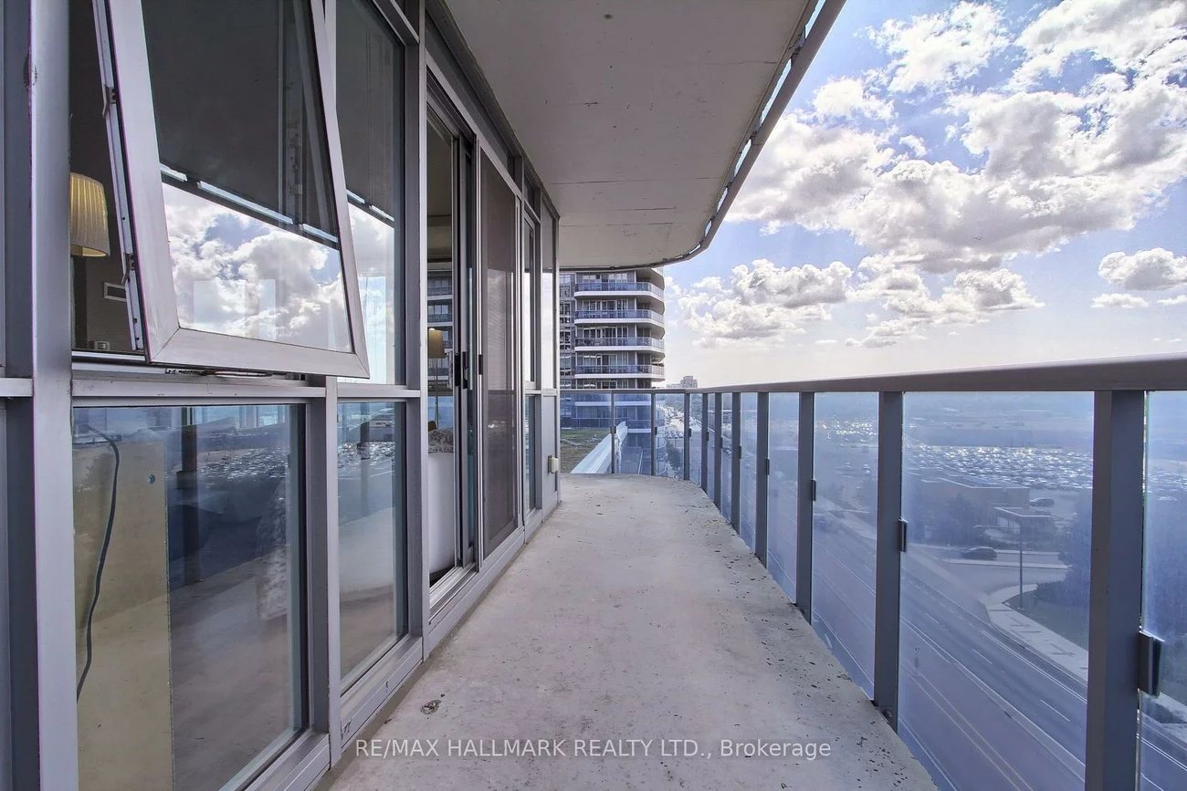 9471, Yonge, Observatory, Richmond Hill