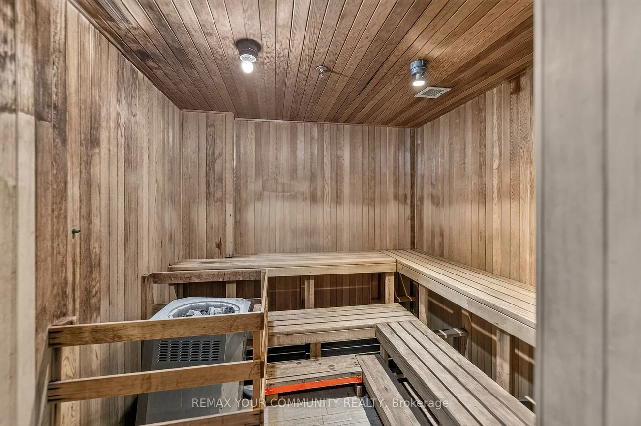 8888, Yonge, South Richvale, Richmond Hill