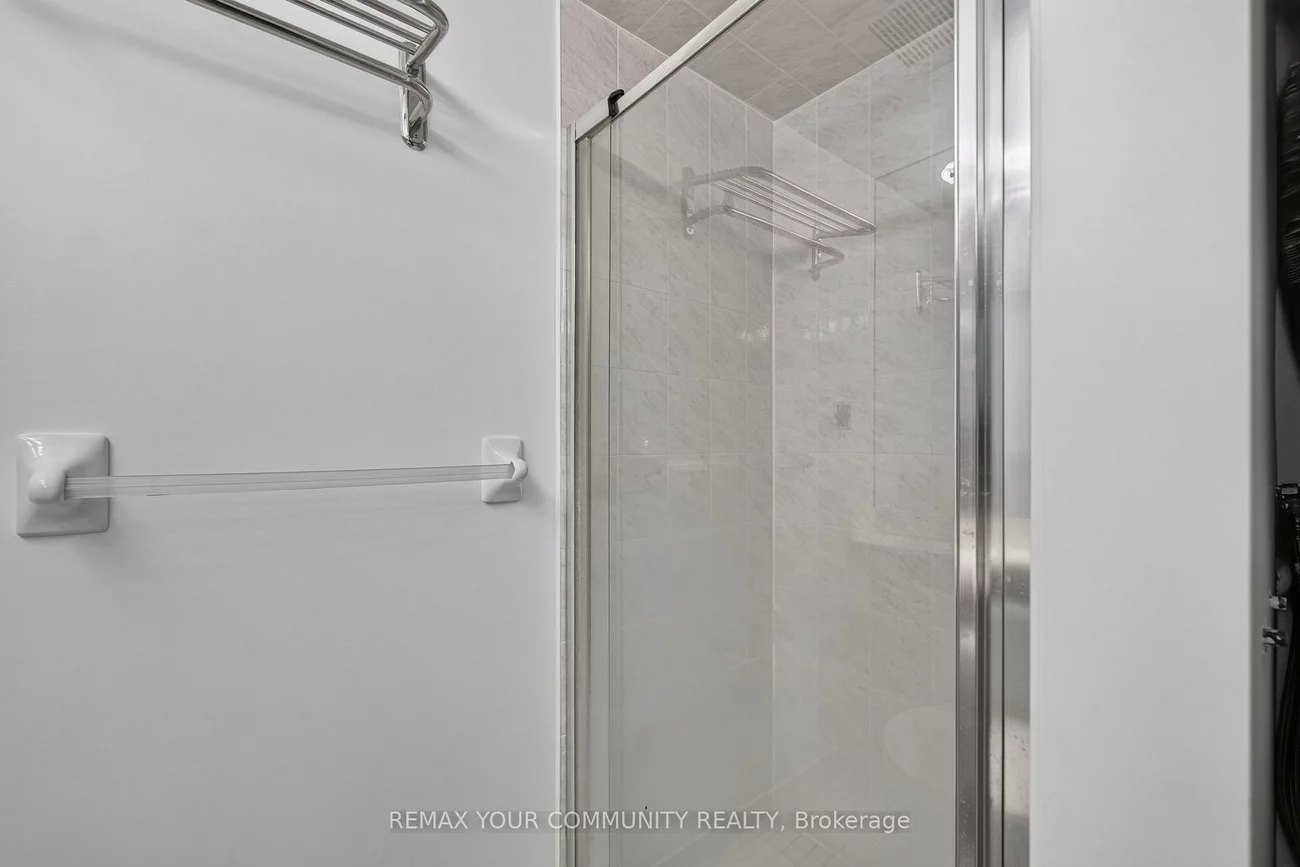 8888, Yonge, South Richvale, Richmond Hill