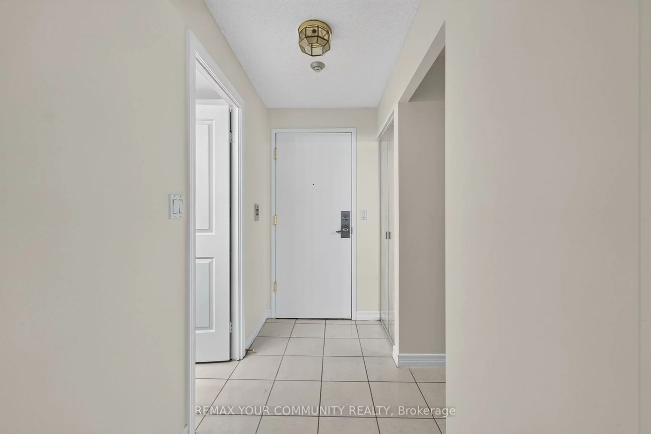 8888, Yonge, South Richvale, Richmond Hill