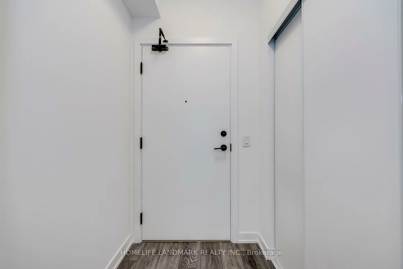 8888, Yonge, South Richvale, Richmond Hill