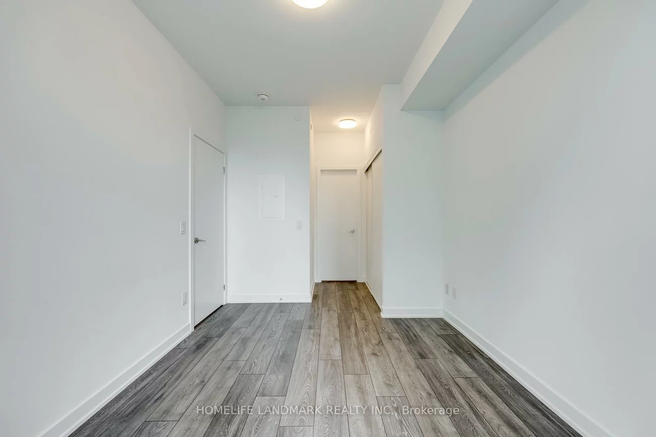 8888, Yonge, South Richvale, Richmond Hill