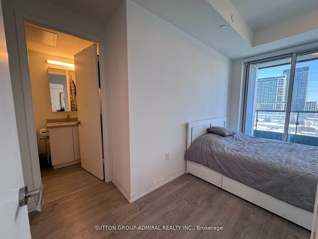 8868, Yonge, South Richvale, Richmond Hill