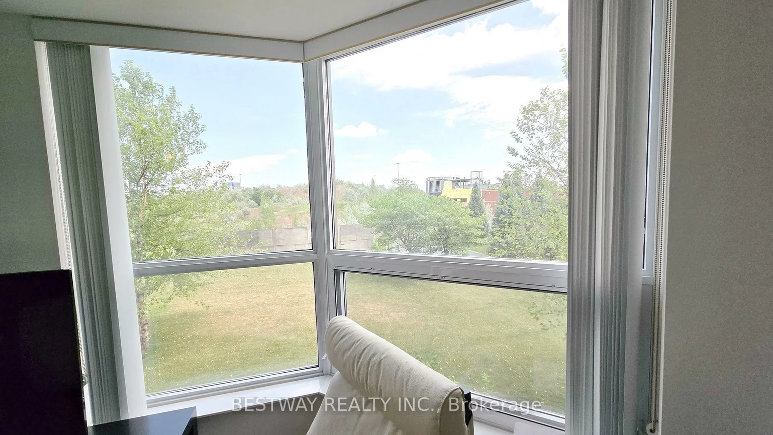 75, Norman Bethune, Beaver Creek Business Park, Richmond Hill