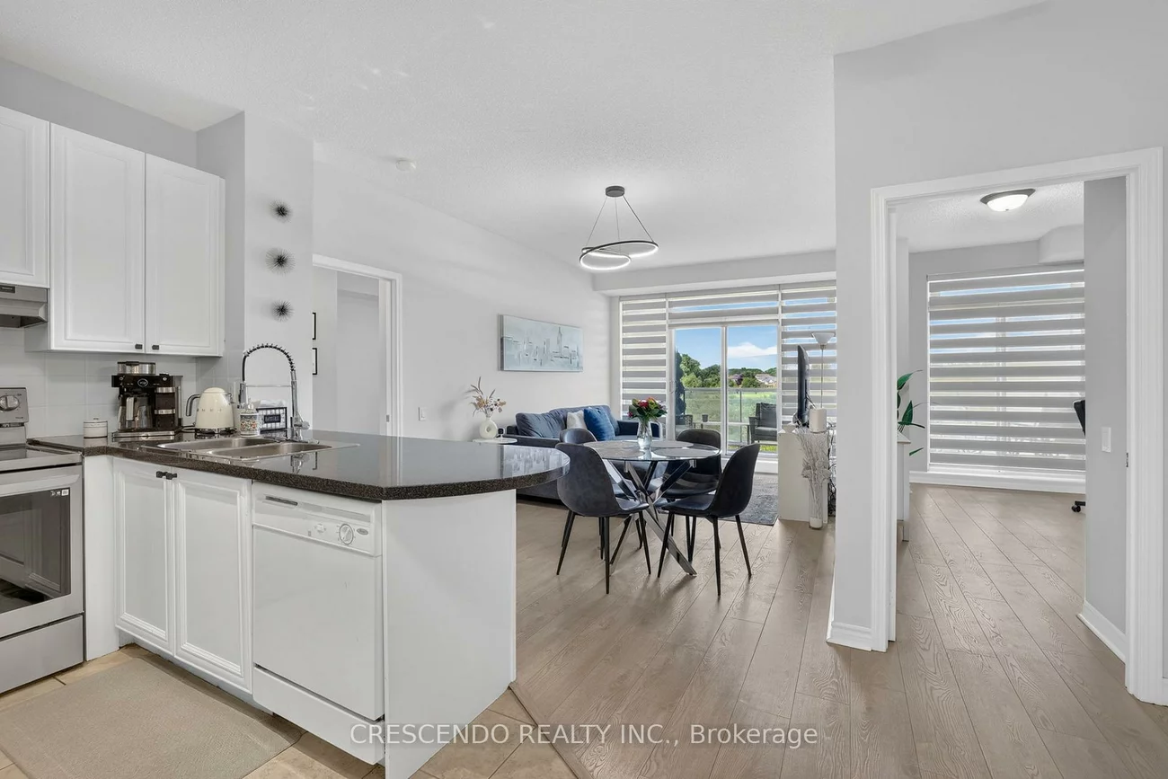 11121, Yonge, Devonsleigh, Richmond Hill