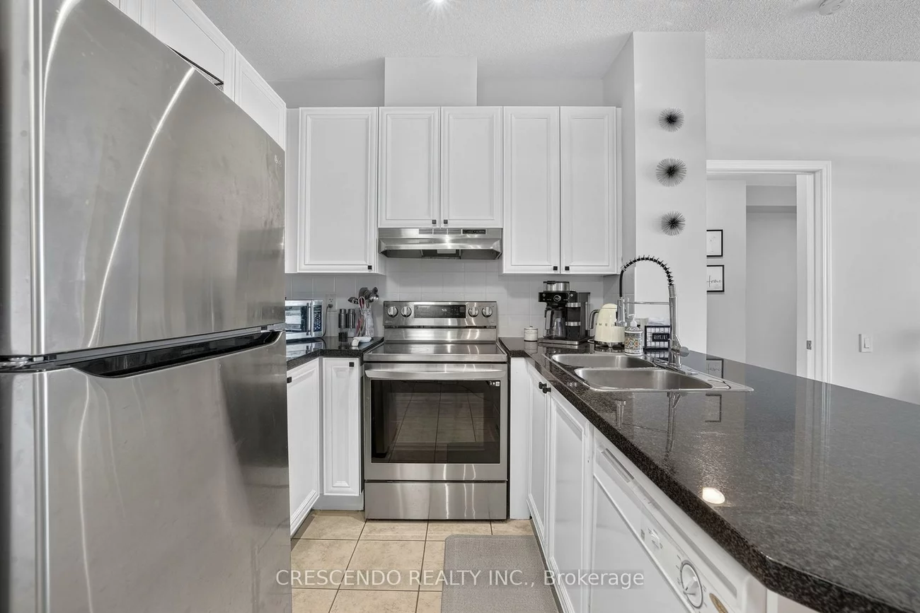 11121, Yonge, Devonsleigh, Richmond Hill