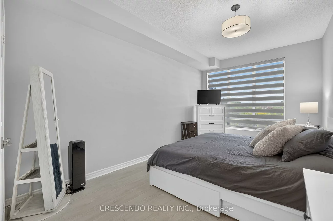 11121, Yonge, Devonsleigh, Richmond Hill