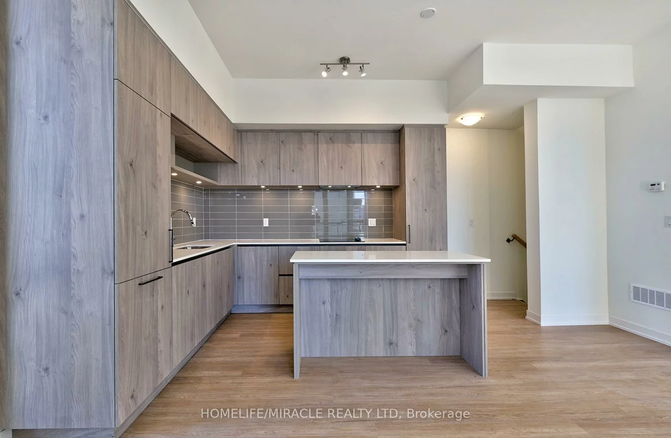 8, David Eyer, Rural Richmond Hill, Richmond Hill