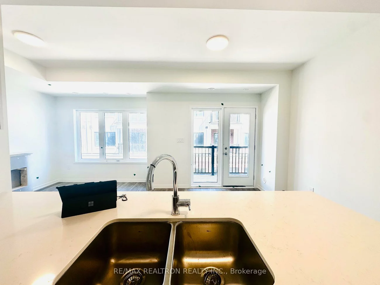 105, Matawin, Headford Business Park, Richmond Hill
