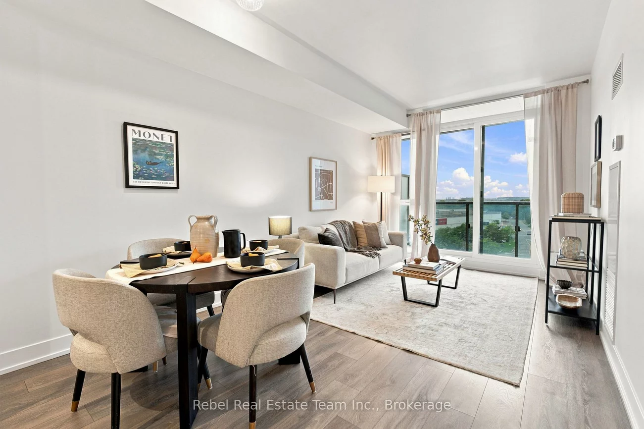 9471, Yonge, Observatory, Richmond Hill