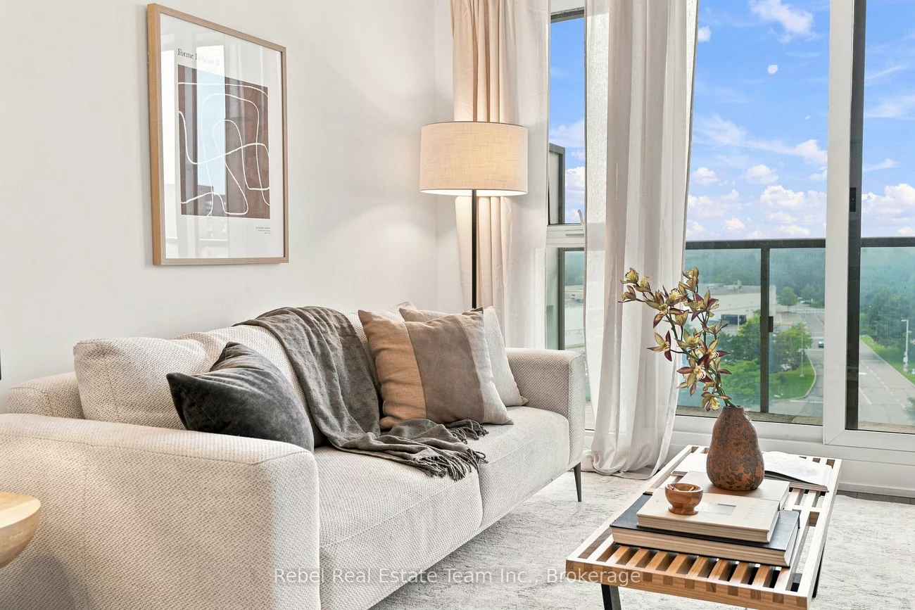 9471, Yonge, Observatory, Richmond Hill
