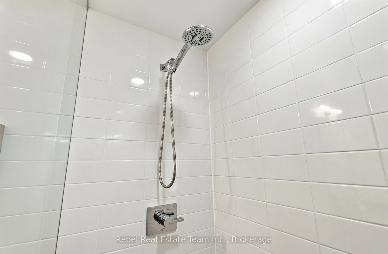 9471, Yonge, Observatory, Richmond Hill