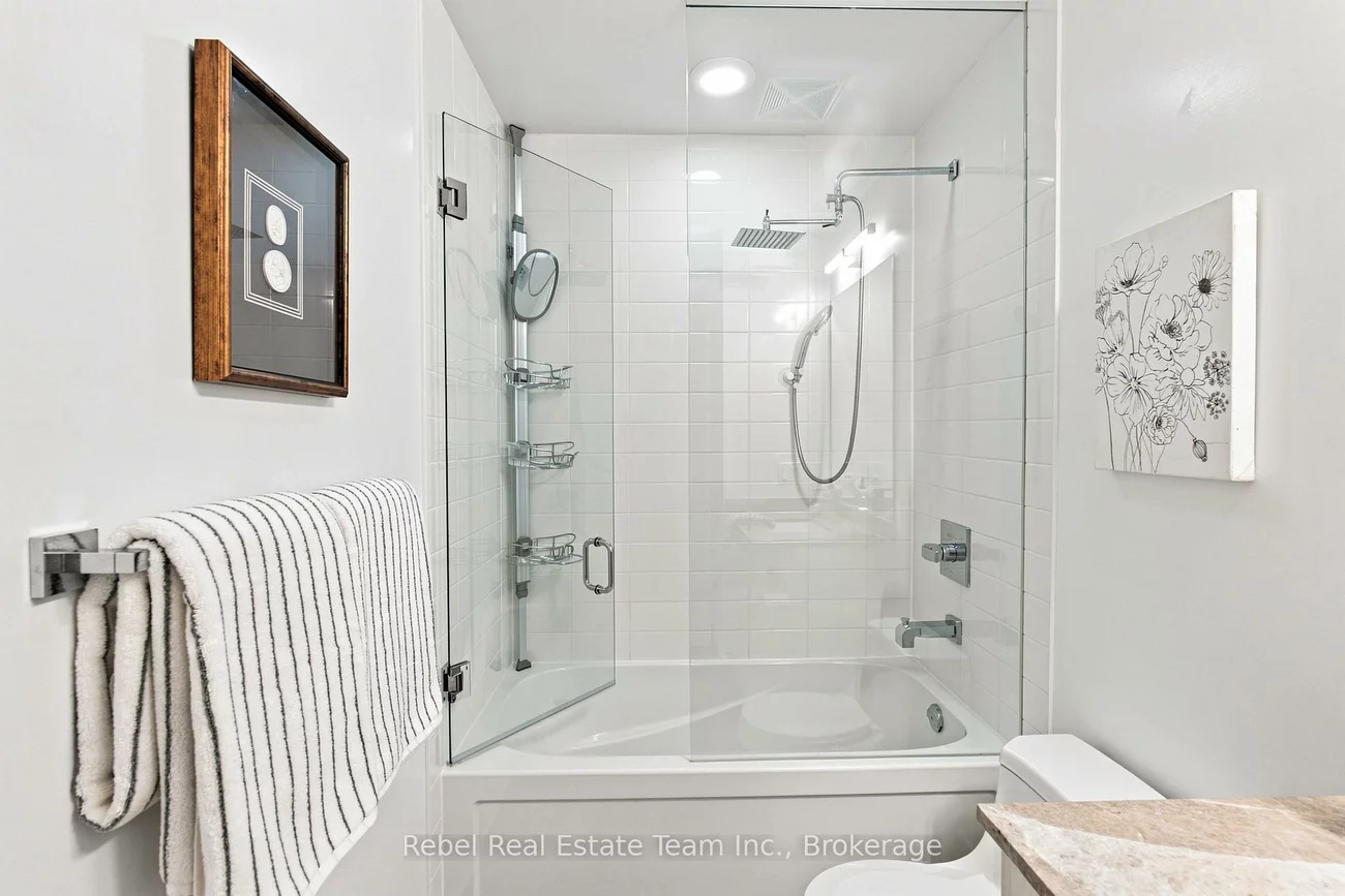9471, Yonge, Observatory, Richmond Hill
