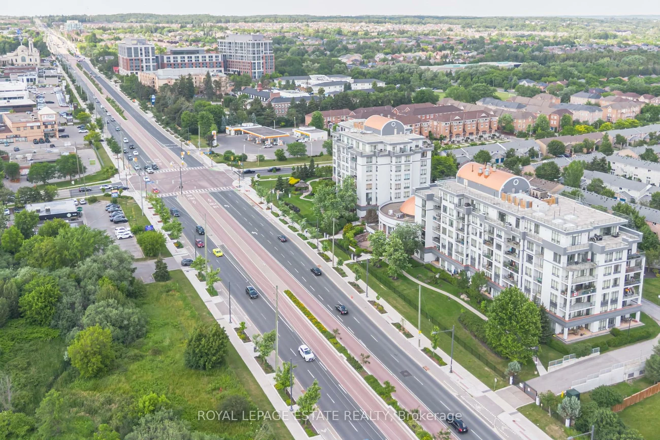 11121, Yonge, Devonsleigh, Richmond Hill