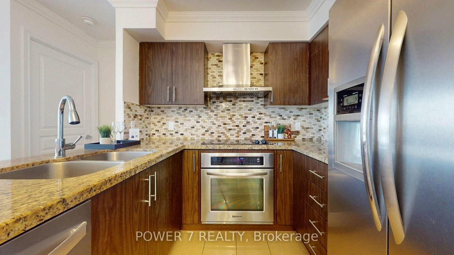 9015, Leslie, Beaver Creek Business Park, Richmond Hill