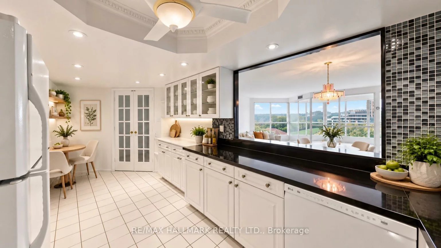 5, Weldrick, North Richvale, Richmond Hill