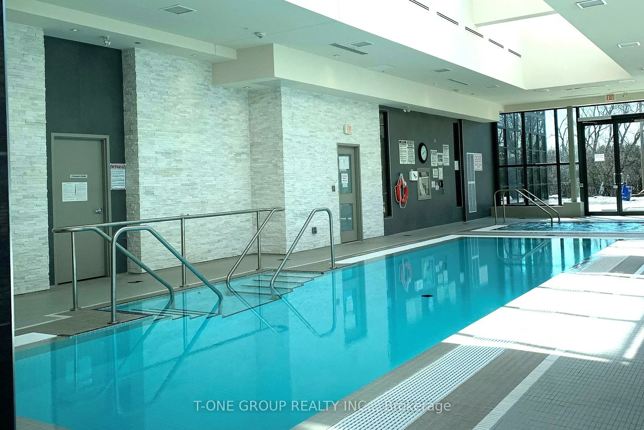 9600, Yonge, North Richvale, Richmond Hill