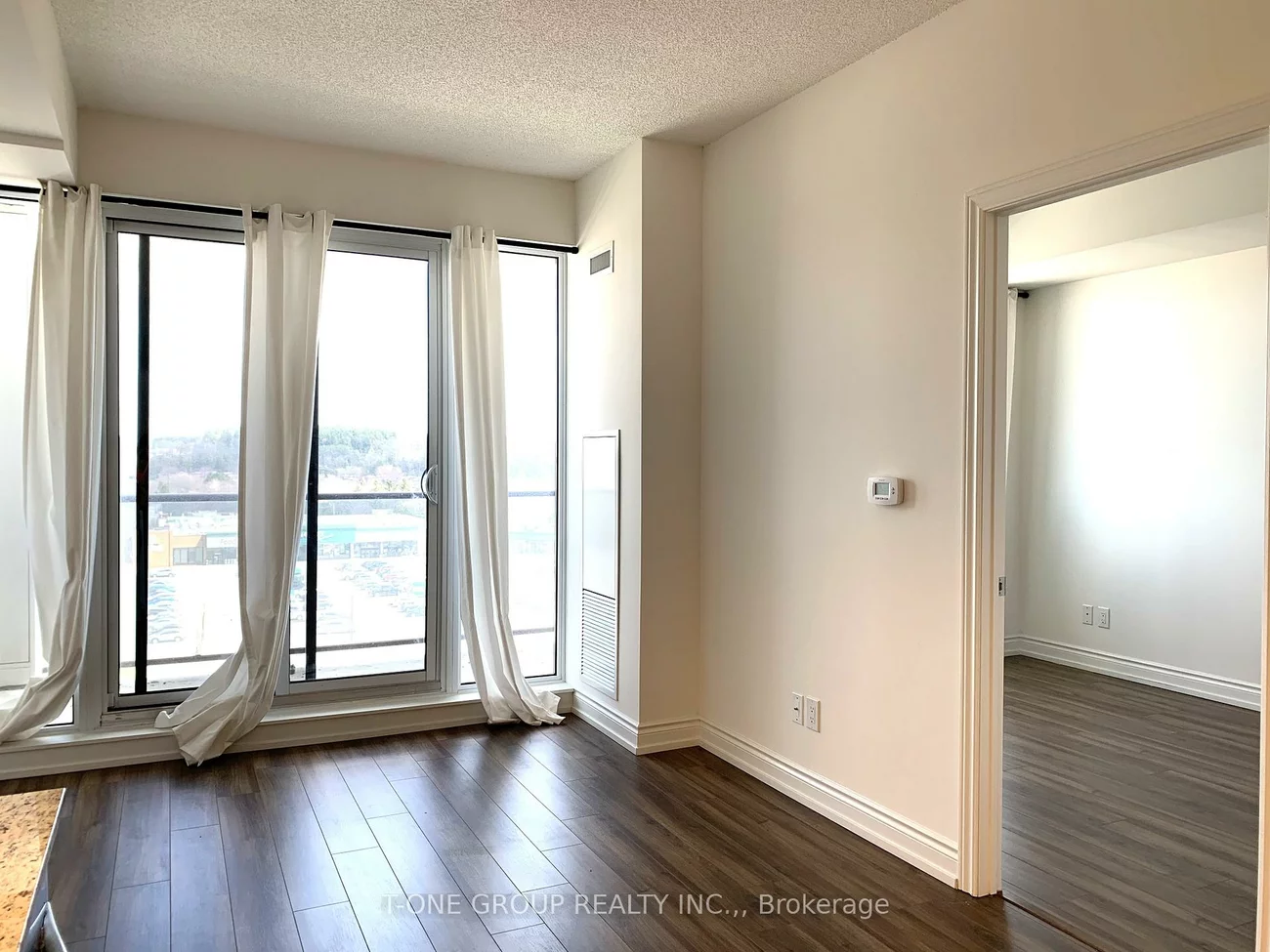 9600, Yonge, North Richvale, Richmond Hill