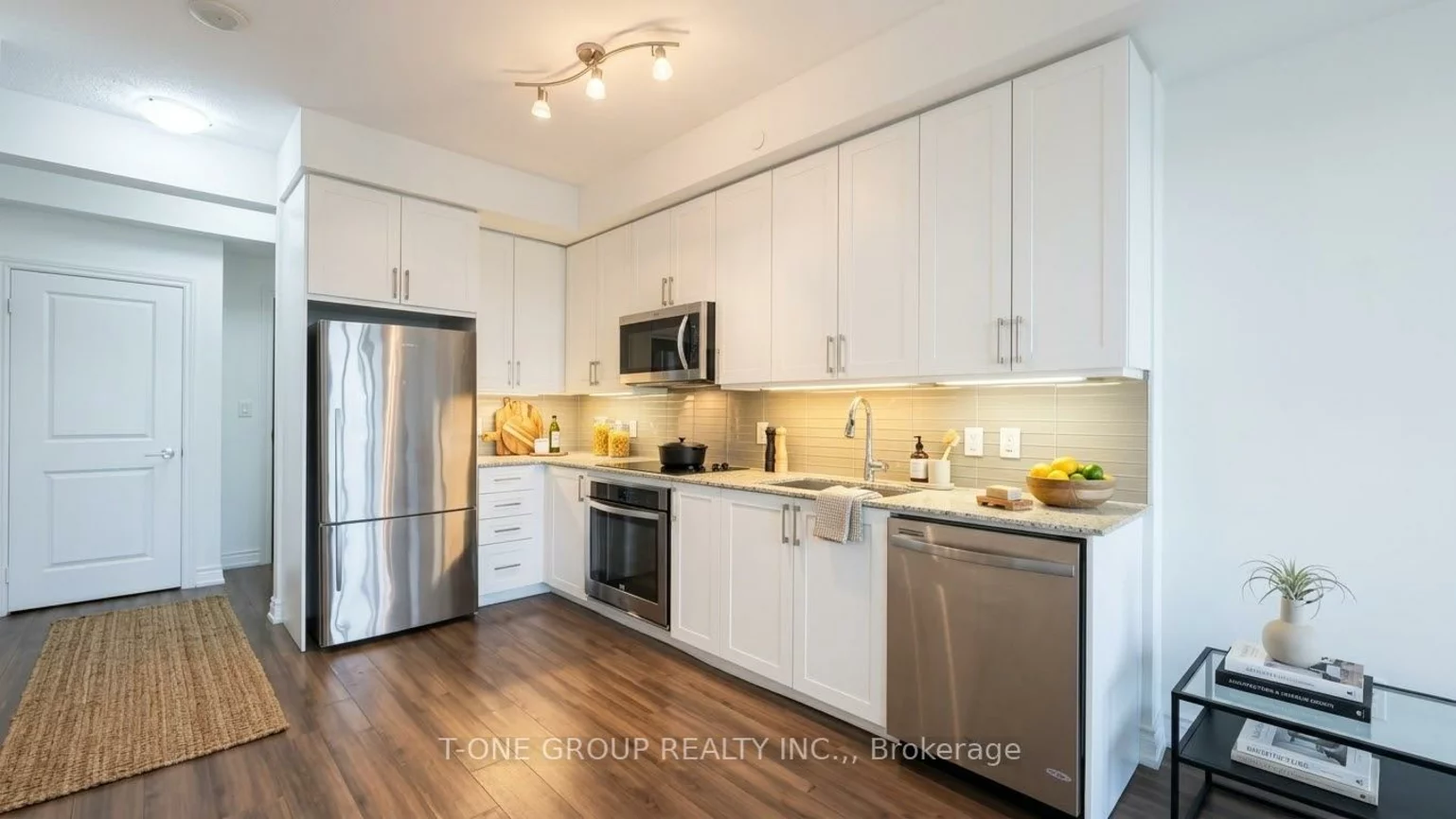 9600, Yonge, North Richvale, Richmond Hill